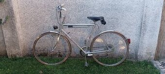 Pánské kolo favorit. Najeto asi 15 km.