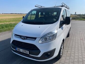Ford Transit Custom 2,0tdci 77 kw 9mist najeto 167000km