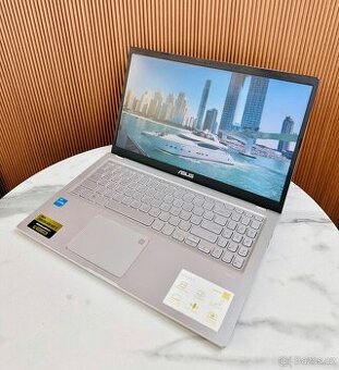 Ultrabook Asus Vivobook X515  16GB Ram  super stav