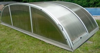 Zastřešení bazénu