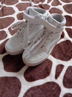 Kotníkové boty Puma vel.34