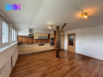 Prodej podkrovního bytu 4+kk s terasou, 100 m², Olomouc