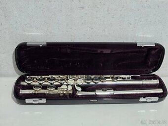 Yamaha YFL311 flétna