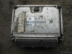 Jednotka motoru VW 030903032CG Polo 1.4 AUD Bosch