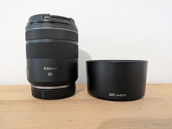 Canon RF 85 mm f/2.0 MACRO IS STM