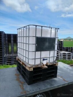 Nádrž na vodu 1000l, jen bez chemie i na pitnou vodu - 1