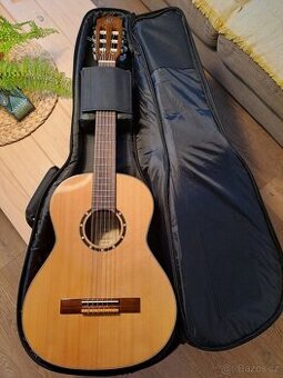 Prodám dětskou 3/4 kytaru Ortega R121G-3/4