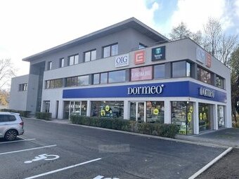 Pronájem atraktivních kancelářských prostor, 134 m2 + 2x par
