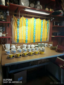 Prodám hrnky: Czechoslovakia,cibulák,lázeňské pohárky pítka