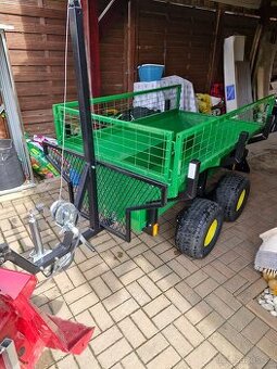 Vozík na zahradní a lesní práce