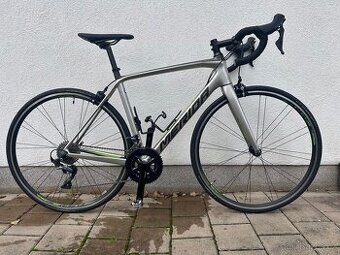 Silniční kolo Merida SCULTURA 5000 carbon - vel. 52 (S/M)