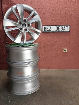 Alu Triton 17" 5x112 z vozu Škoda Karoq ZÁNOVNÍ