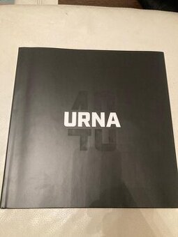 Kniha URNA, DUM SPIRO SPERO