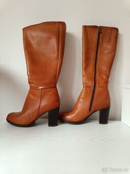 Dámské celokožené kozačky