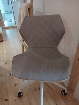 Kancelářské židle