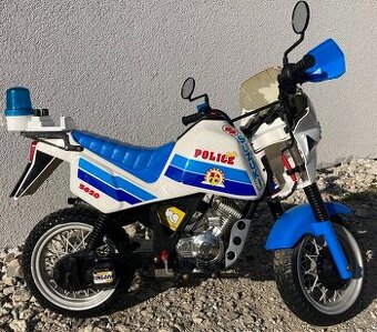 Dětská elektromotorka