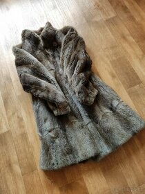 Pravý dámský kožešinový kabát KARA