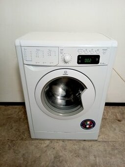 Pračka Indesit