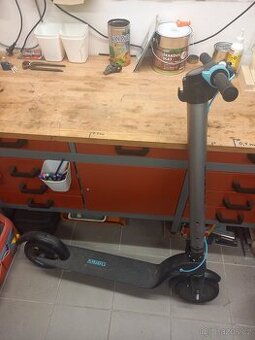 Narex ESN 350 aku koloběžka