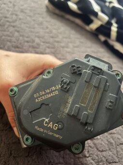 Škrtící klapka Audi 3.0 TDi