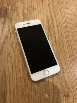 Prodám Apple iPhone 8 64gb baterka 68%