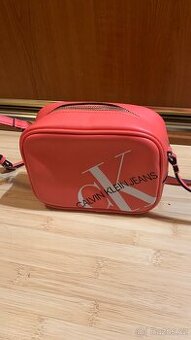 Kabelka Calvin Klein Jeans