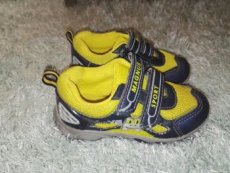 prodám dětské boty vel.26