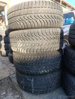 16´´ Zimni sada Toyota Corolla 205/55 R16 5x114,3