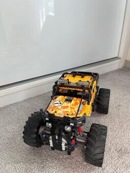 LEGO TECHNIC RC EXTRÉMNÍ TERÉŇÁK 4×4
