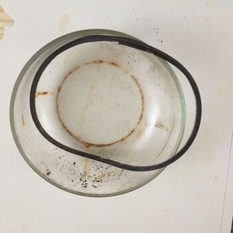 Sklo do retro sklepního světla industrial