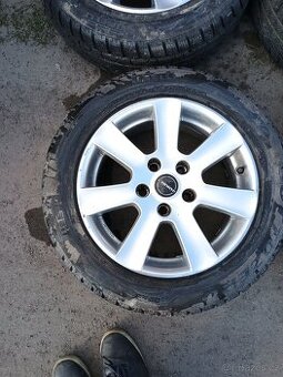 Caddy Touran golf 5x112 16 zimní 6mm pěkná sada ALU kol ...