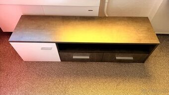 📺 Televizní stolek 163 cm – velmi dobrý stav