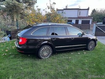 Škoda Superb 2 2.0 TDi 125kW DSG webasto Laurin a Klement