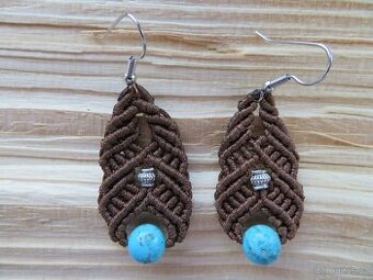 Originální náušnice micro macramé, tyrkys.