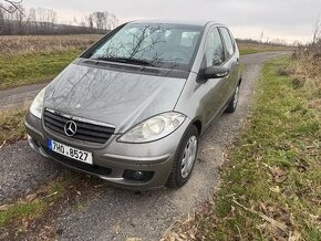 Mecedes-Benz A 180