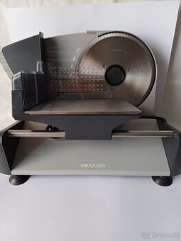 Prodám elektrický kráječ potravin Sencor SFS 4050SS