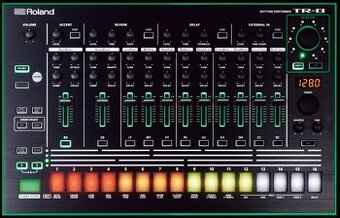Roland TR-8 AIRA (JEN OSOBNĚ)