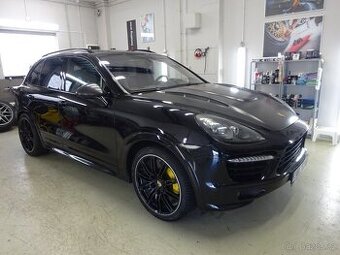 Porsche cayenne 4.8 V8 turbo Haman - 1