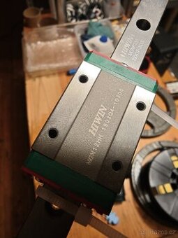 Hiwin MGNR12H + vozík MGN12HH - 1