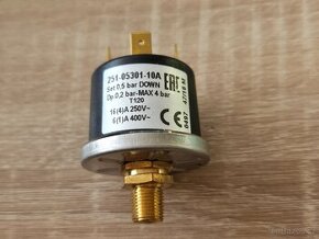 Tlakový spínač 251-05301-10A 0,5 bar Dakon
