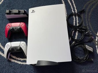 PlayStation PS5 s mechanikou, dobíjecí stanice - 2x ovladač