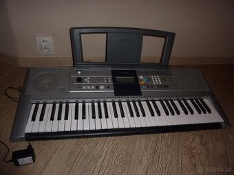 Klávesy Yamaha PSR-E323