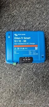 Prodám DC/ DC nabíječku Victron 30A 12/12V