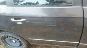 Dveře VW passat b6 combi barva LC8Z