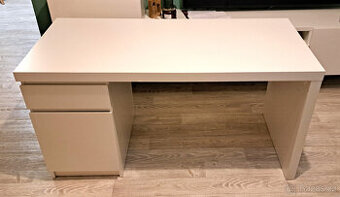 Psací stůl bílý IKEA MALM