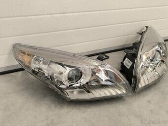 Renault Megane 3 Xenon světla