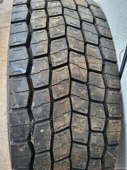 Prodám pneu 315/70R22.5