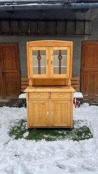 Kredenc, sekretář, příborník