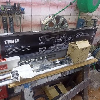 Příčníky a střešní nosiče THULE