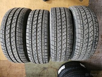 Letní dodavkové pneu 235/65R16C Bridgrstone - 1